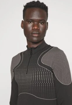 YOURTURN Jaquard Sports Unisex - Longsleeve - Black -Aanbiedingen Yourturn Winkel 03d573d10a2741569f9bca3dde9bb1ac