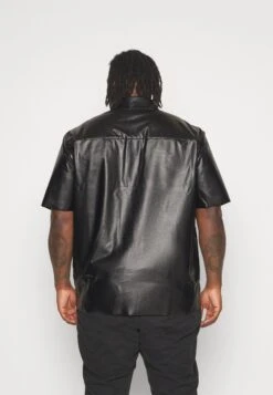 YOURTURN Unisex - Overhemd - Black -Aanbiedingen Yourturn Winkel 05f9152effb54de7978a057e4bf94874