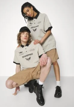 YOURTURN Genderless Parachute - Shorts - Brown 10 YOURTURN Genderless Parachute - Shorts - Brown -Aanbiedingen Yourturn Winkel 0a098ffaef5c4f0797a723c98a77422a