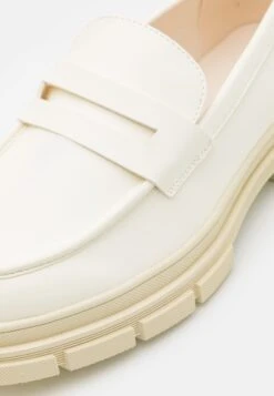 YOURTURN Instappers - White -Aanbiedingen Yourturn Winkel 0f9efad57a7c4f4a92a95083573a0d93