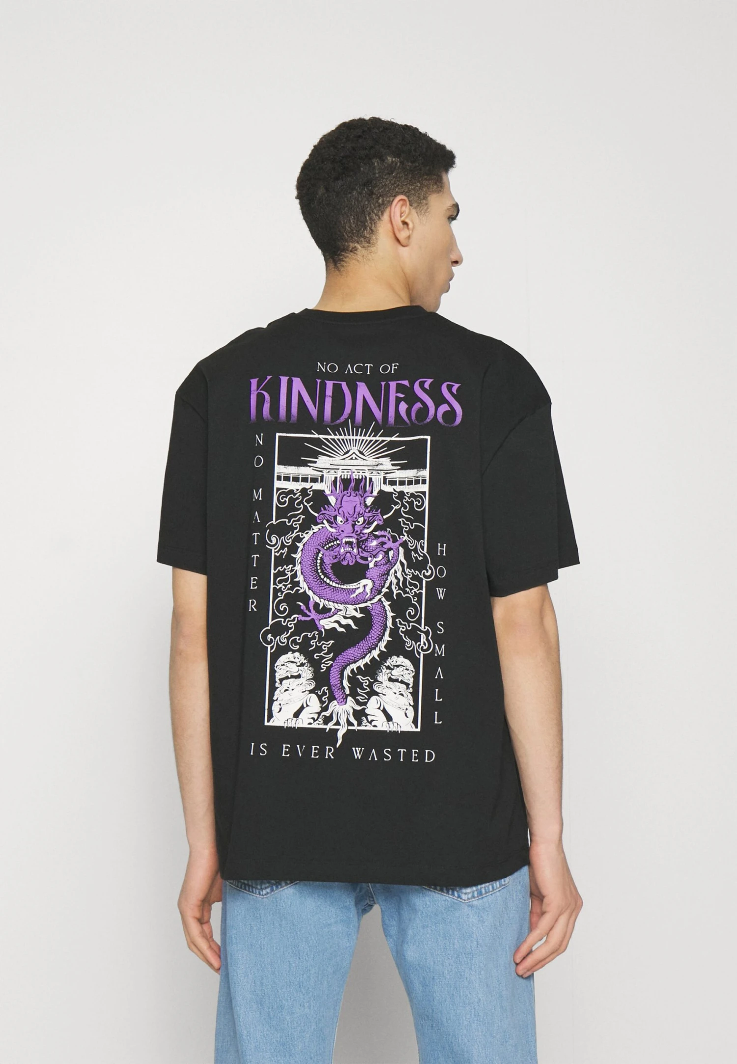 YOURTURN Dragon Graphic TeeUnisex - T-Shirt Print - Black 1 YOURTURN Dragon Graphic TeeUnisex - T-Shirt Print - Black