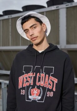 YOURTURN Sweater - Black -Aanbiedingen Yourturn Winkel 1f3154b9ede24ff39ade37160d75e6b6