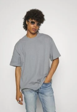 YOURTURN Unisex - T-Shirt Basic - Grey 10 YOURTURN Unisex - T-Shirt Basic - Grey -Aanbiedingen Yourturn Winkel 27b1b64e44dd45ae9480972de4e9844f