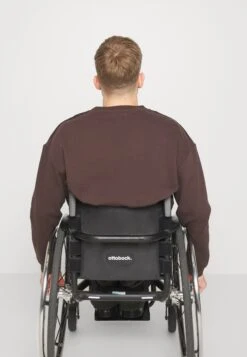 YOURTURN Unisex - Sweater - Dark Brown 15 YOURTURN Unisex - Sweater - Dark Brown -Aanbiedingen Yourturn Winkel 2dd3bc82e3c74e9292661f569b83a025