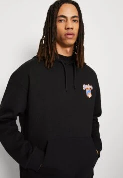 YOURTURN Sweater - Black 9 YOURTURN Sweater - Black -Aanbiedingen Yourturn Winkel 39be7002f1d846ba8335af7e54143d45