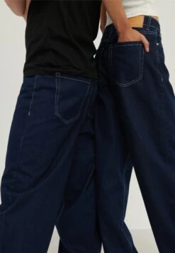 YOURTURN Unisex - Relaxed Fit Jeans - Rinsed Denim -Aanbiedingen Yourturn Winkel 3eba42d452c84b3281dca619c9301187