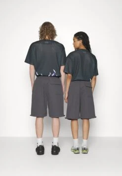 YOURTURN Genderless Parachute - Shorts - Dark Grey -Aanbiedingen Yourturn Winkel 461c3a03b9af4250a48d4e57a95fd4e3