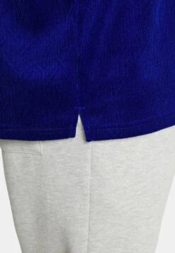 YOURTURN Unisex - T-Shirt Basic - Dark Blue -Aanbiedingen Yourturn Winkel 4d3f8b1ec2954dd1b5a35ba30d0288a9