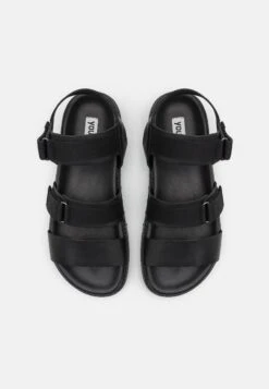 YOURTURN Unisex - Sandalen - Black -Aanbiedingen Yourturn Winkel 55bdf5c06c42448396cf7be7b3e7a960