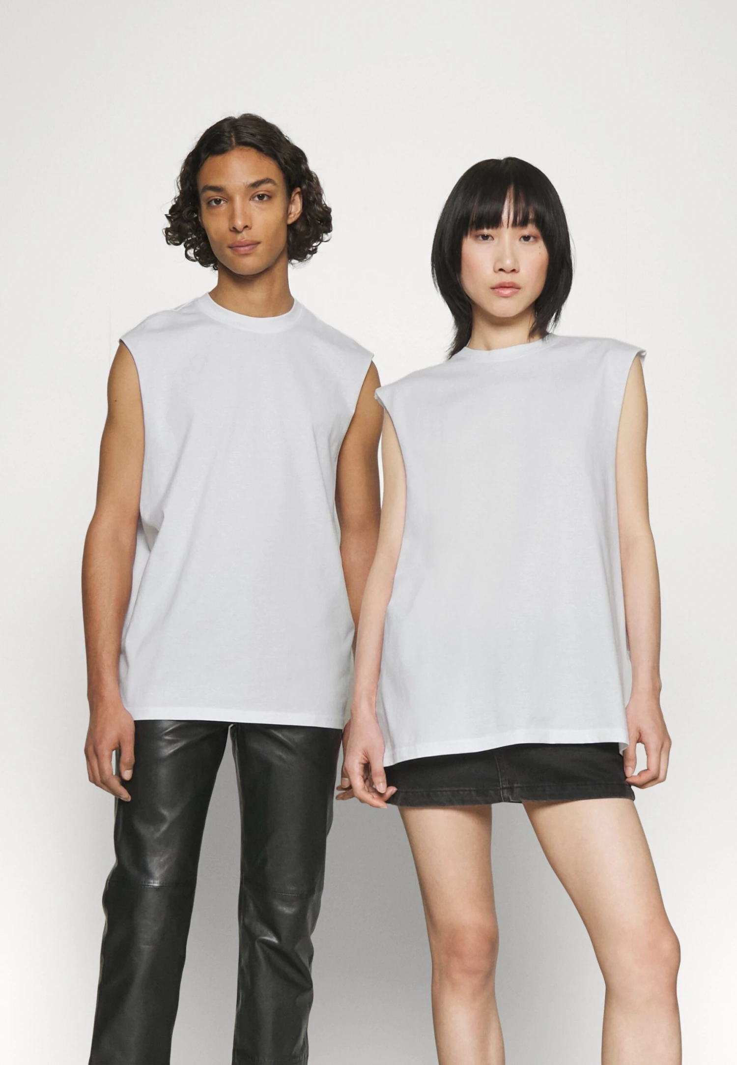 YOURTURN Unisex 2 Pack - Top - White, Black 2 YOURTURN Unisex 2 Pack - Top - White, Black - Afbeelding 2