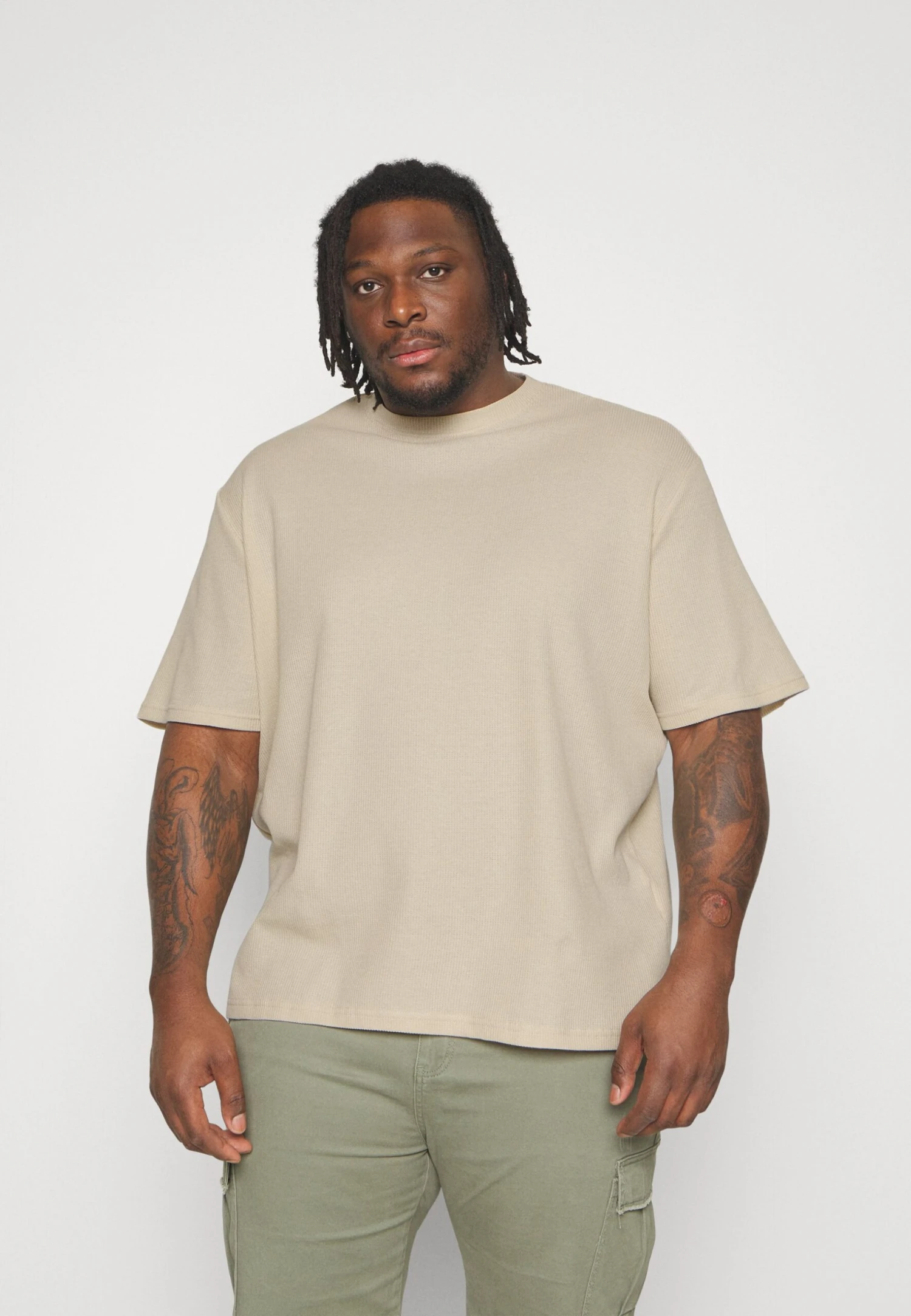 YOURTURN Unisex - T-Shirt Basic -Light Green/ Off-White 5 YOURTURN Unisex - T-Shirt Basic -Light Green/ Off-White - Afbeelding 5