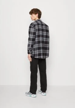 YOURTURN Unisex - Overhemdblouse - White/Black -Aanbiedingen Yourturn Winkel 6aba1b129255465dbe34f004d9c8a98e