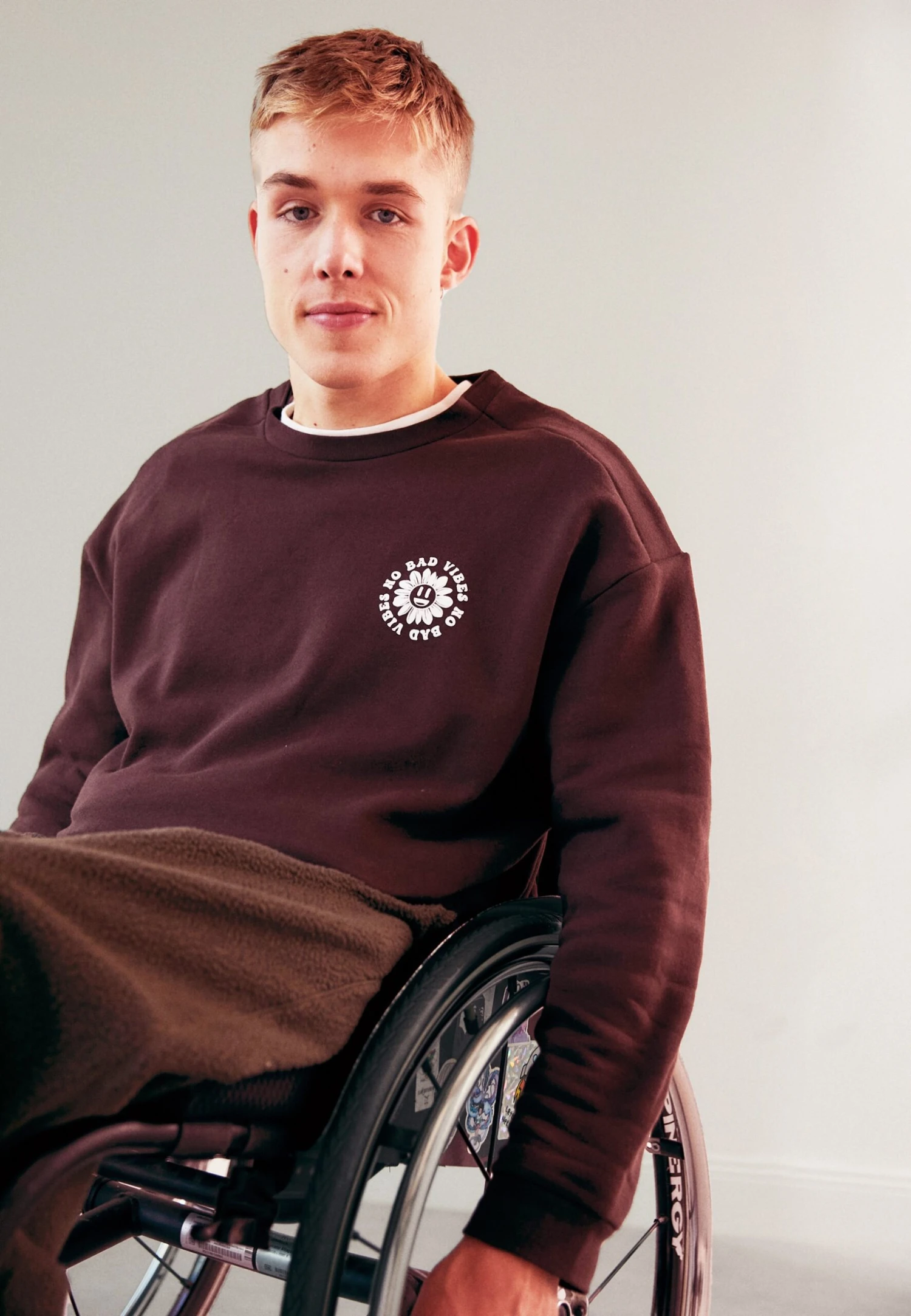 YOURTURN Unisex - Sweater - Dark Brown 1 YOURTURN Unisex - Sweater - Dark Brown