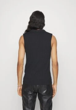 YOURTURN Unisex - Top - Black -Aanbiedingen Yourturn Winkel 7298c3f85a234a3c94696af9f77d299e