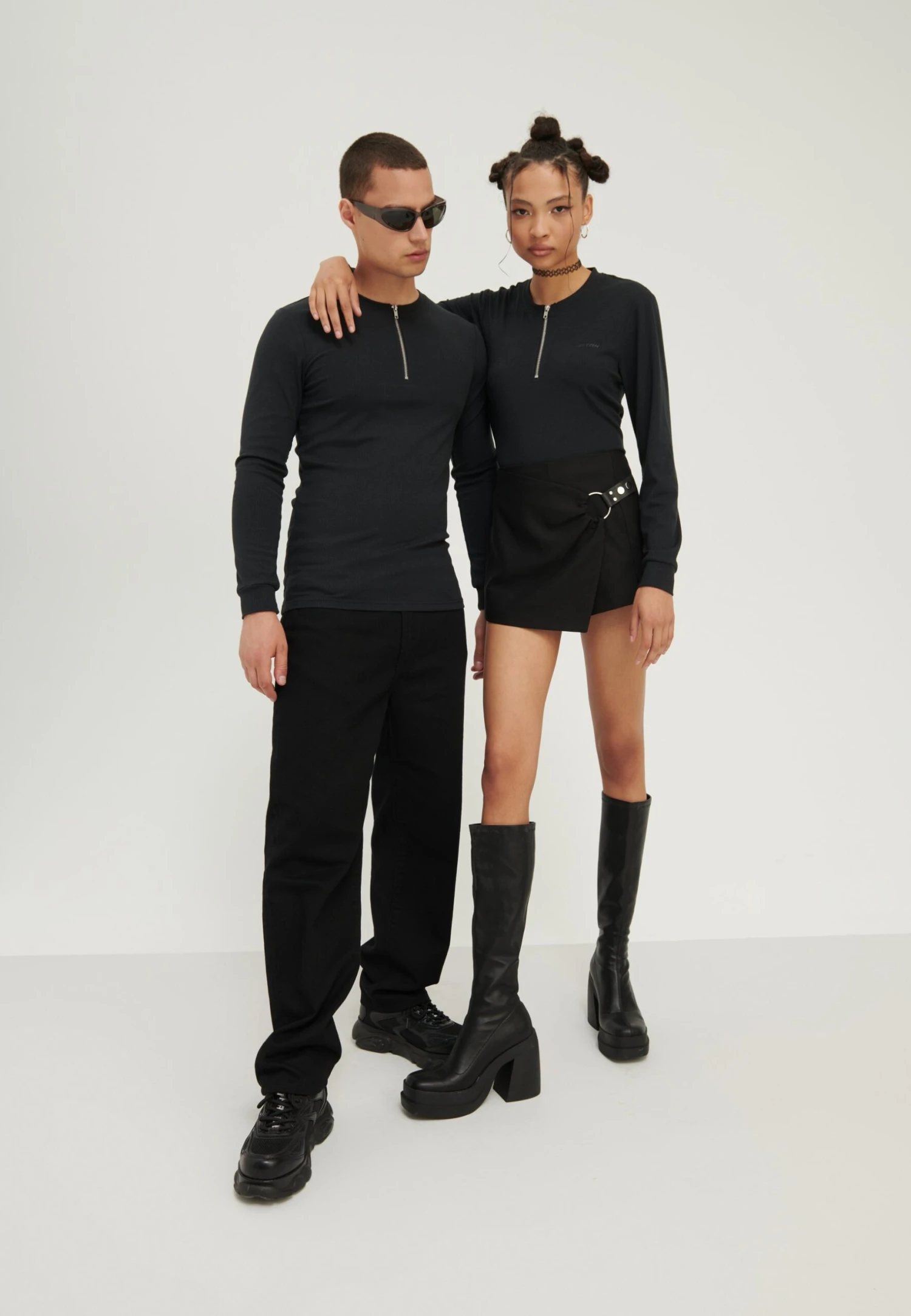 YOURTURN Unisex - Trui - Black 2 YOURTURN Unisex - Trui - Black - Afbeelding 2