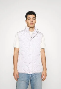 YOURTURN Unisex - Bodywarmer - Salmon -Aanbiedingen Yourturn Winkel 8544f00a3edd4be791f8bb1ec2fee404