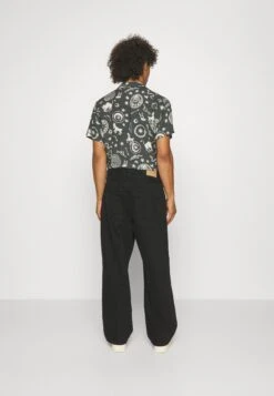 YOURTURN Baggy Jeans Unisex - Relaxed Fit Jeans - Black Denim -Aanbiedingen Yourturn Winkel 856524ea1a41478dbf188a3711e8cfe3