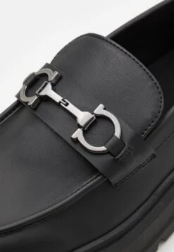 YOURTURN Unisex - Instappers - Black -Aanbiedingen Yourturn Winkel 863a68153dfe4fbaa33074f1010dbae6