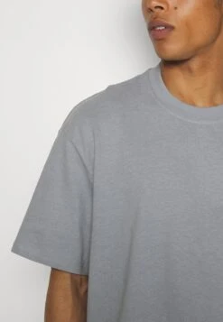 YOURTURN Unisex - T-Shirt Basic - Grey 13 YOURTURN Unisex - T-Shirt Basic - Grey -Aanbiedingen Yourturn Winkel 86f72e0176504f879d81e5ce4acce369