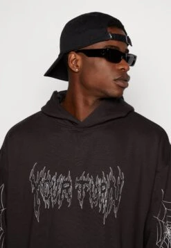 YOURTURN Spiderweb Unisex - Hoodie - Black -Aanbiedingen Yourturn Winkel 877522faa1f24f66bef4da2574f5133a