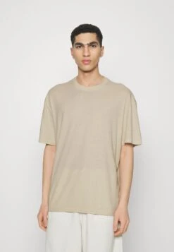 YOURTURN Unisex 2 Pack - T-Shirt Basic - Offwhite/Light Green -Aanbiedingen Yourturn Winkel 8890b013758943de8d726c3801ba5681