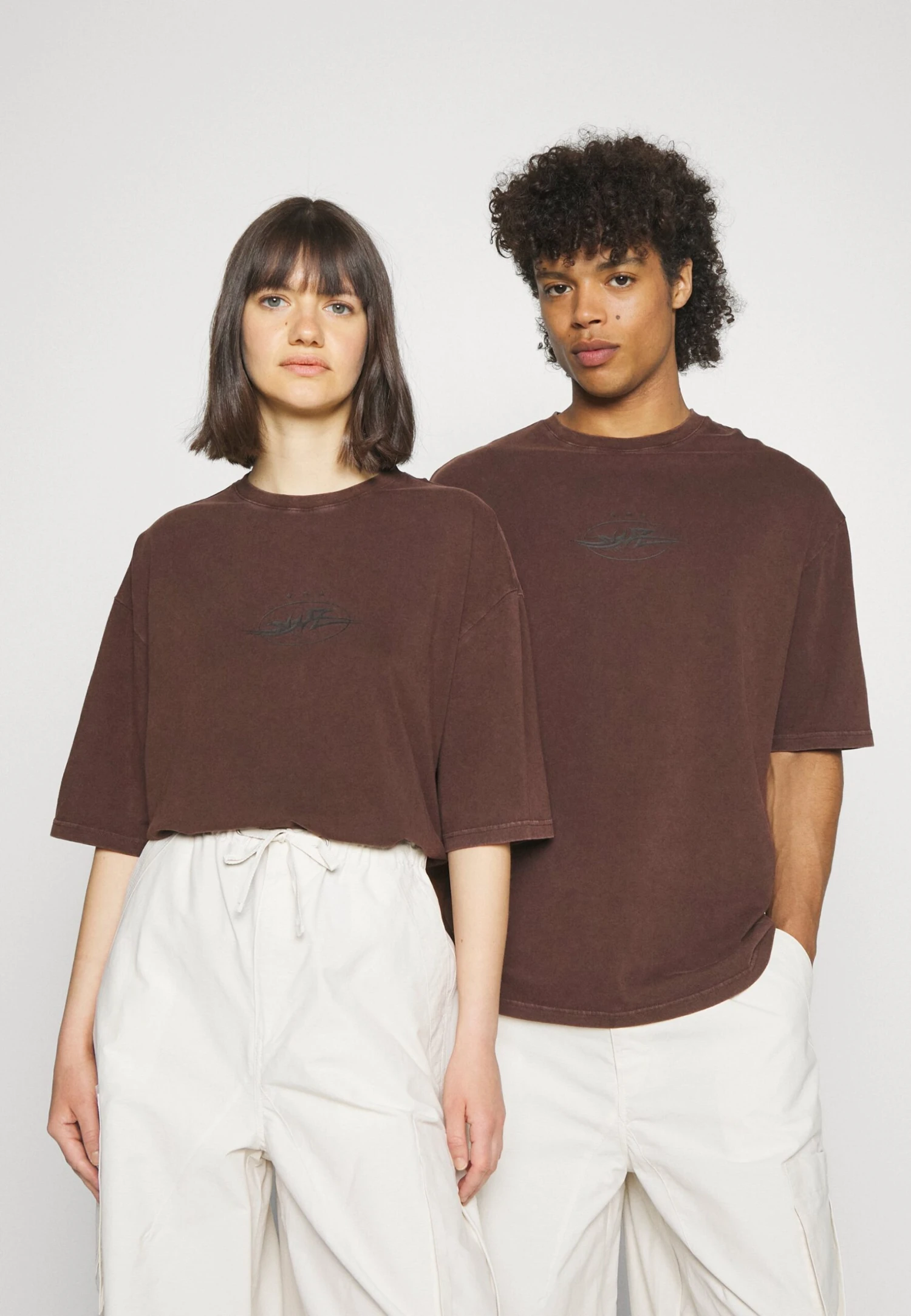 YOURTURN Unisex - T-Shirt Print - Dark Brown 1 YOURTURN Unisex - T-Shirt Print - Dark Brown