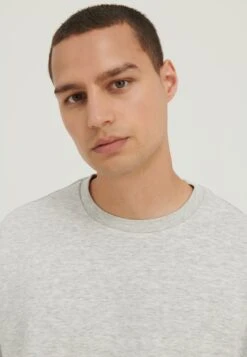 YOURTURN Unisex 2 Pack - Sweater - Black/Mottled Light Grey -Aanbiedingen Yourturn Winkel 9ae95ef49a91476b8f5f5feedd5b763e