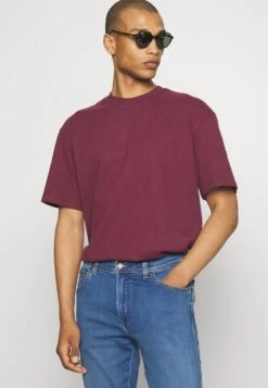 YOURTURN Unisex - T-Shirt Basic -Red -Aanbiedingen Yourturn Winkel ae35f53deb5d4e2da3813346f1615946