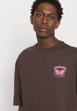 YOURTURN Nostalgia Future Tee Unisex - T-Shirt Print - Brown 9 YOURTURN Nostalgia Future Tee Unisex - T-Shirt Print - Brown -Aanbiedingen Yourturn Winkel c005d8a45c934be4a730896b82b831be