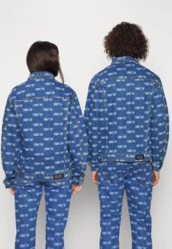 YOURTURN Wincent Weiss Unisex - Spijkerjas - Blue Denim -Aanbiedingen Yourturn Winkel c630b7dfe58a4d7ca402fc41b2b71edb