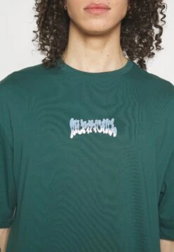 YOURTURN Graphic Tee Unisex - T-Shirt Print - Green -Aanbiedingen Yourturn Winkel caccbca8605d4518884a8ef1de8b6cd1