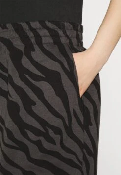 YOURTURN Unisex - Shorts - Dark Grey -Aanbiedingen Yourturn Winkel d72555a0c93f498496bcfb8210079d9c