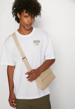 YOURTURN Orange Fruit Graphic Tee- T-Shirt Print - White -Aanbiedingen Yourturn Winkel e316743f0437401abe0ba26395e7b930