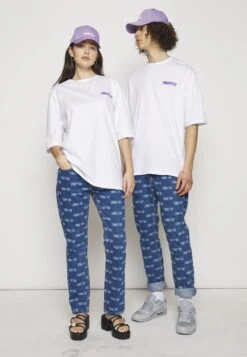 YOURTURN WincentWeiss Unisex - Straight Leg Jeans - Blue Denim -Aanbiedingen Yourturn Winkel f56197d552134c689de43db3e1375ac4