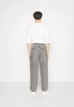 YOURTURN Unisex - Relaxed Fit Jeans - Grey 10 YOURTURN Unisex - Relaxed Fit Jeans - Grey -Aanbiedingen Yourturn Winkel f9b0e81180b349aa992a628e843cafcb